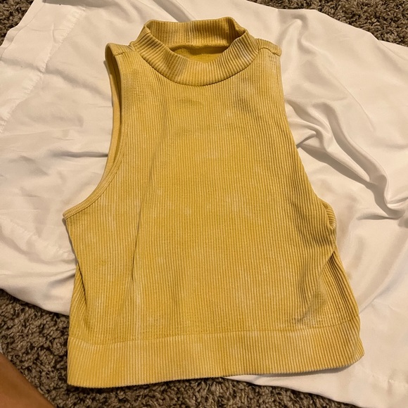 Seamless halter top in teal and yellow - Picture 6 of 10